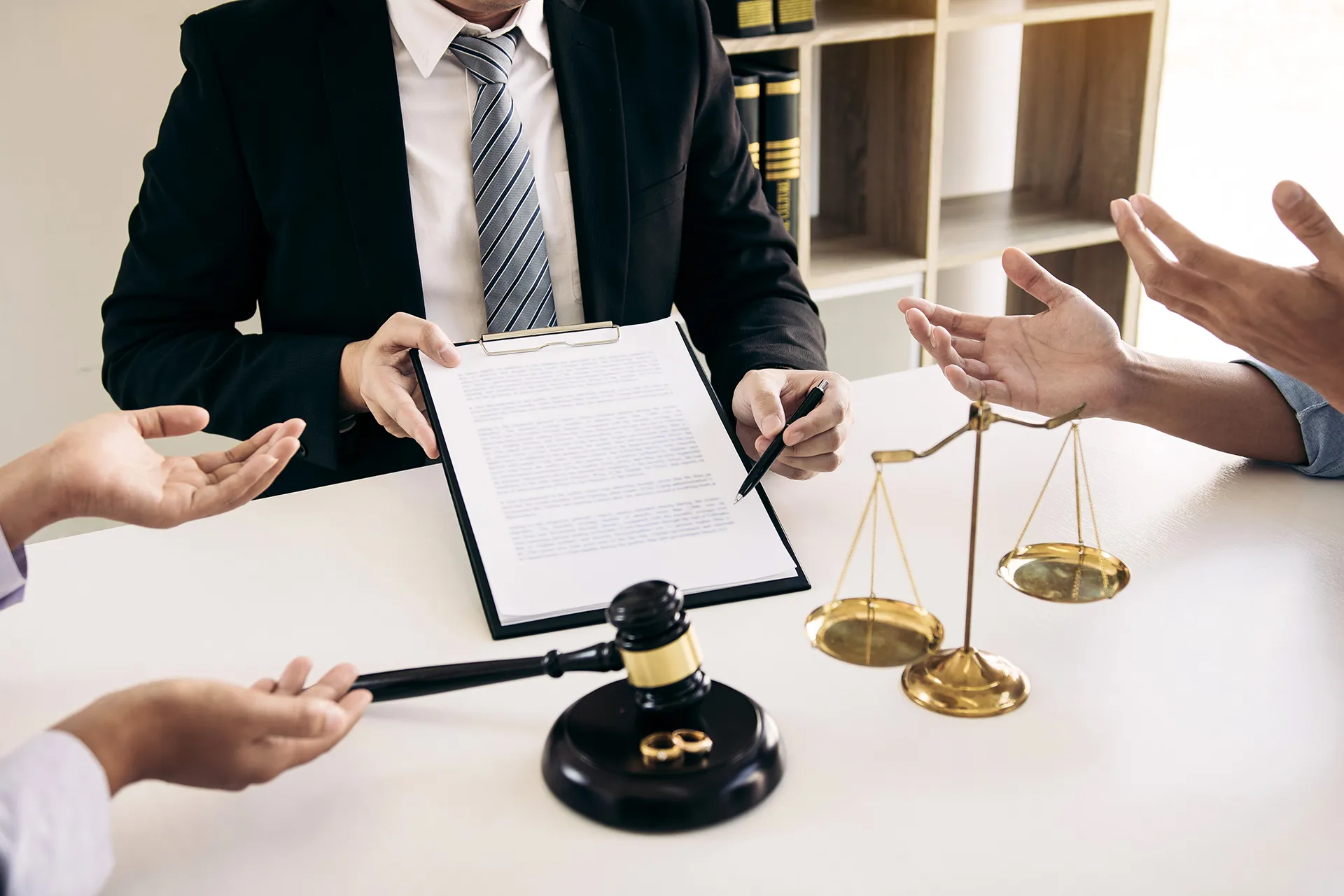 Legal Reprisentation in Divorce Cases